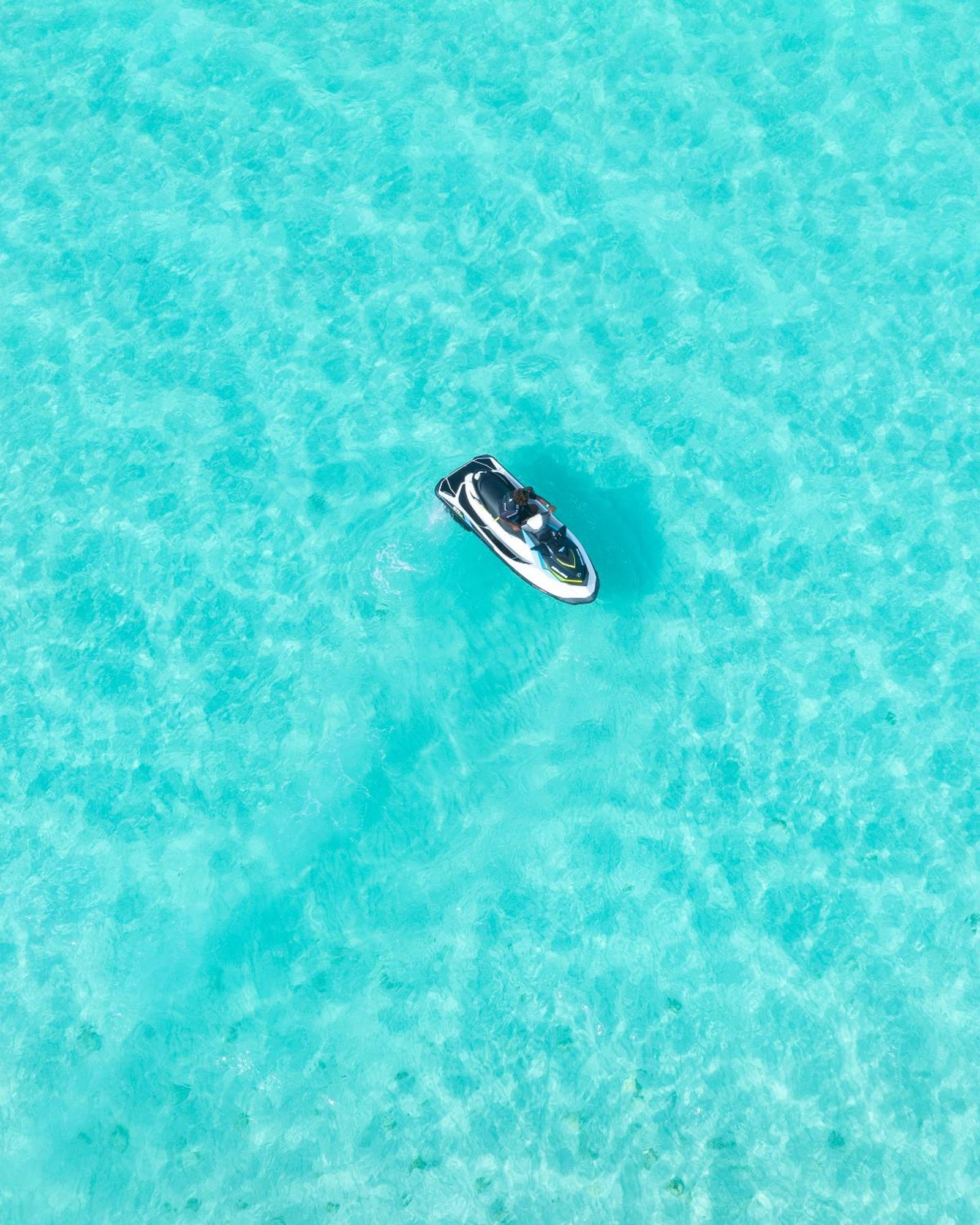 Araamu Hotels Maldives At Dhiffushi Exterior foto