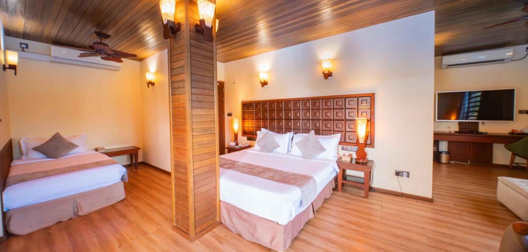 Araamu Hotels Maldives At Dhiffushi Exterior foto