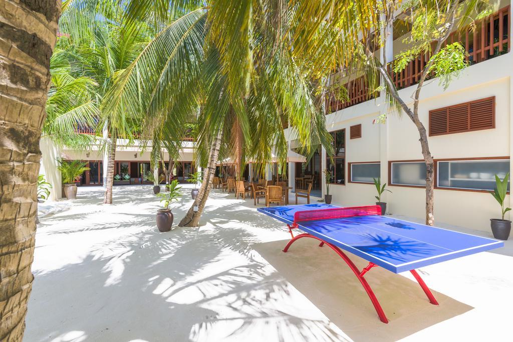 Araamu Hotels Maldives At Dhiffushi Exterior foto